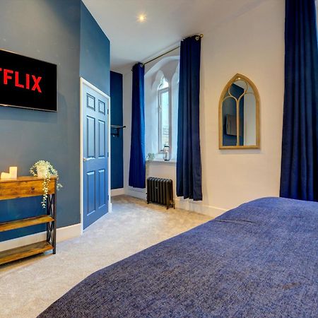 The Old Vicarage - Secure Parking, Fast Wifi, Garden Villa Leeds  Dış mekan fotoğraf