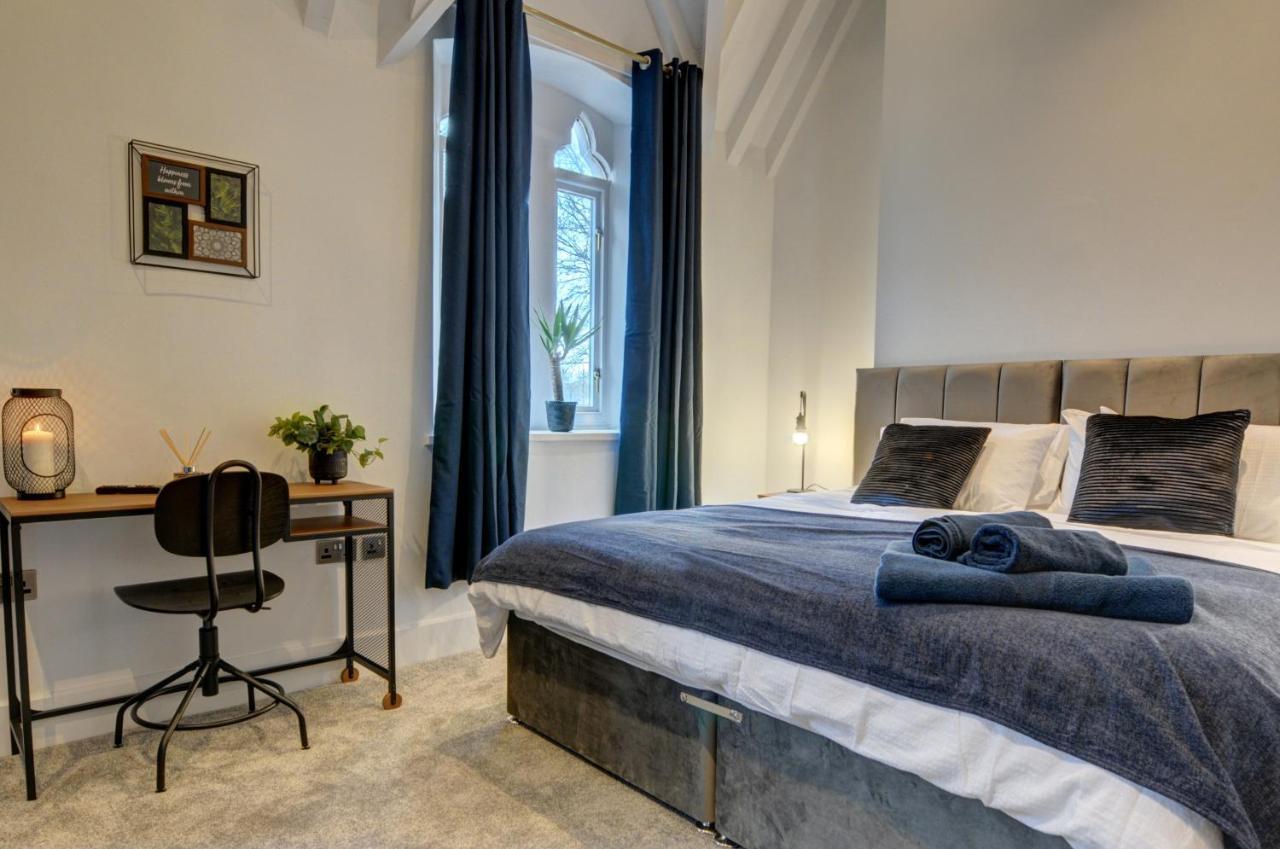 The Old Vicarage - Secure Parking, Fast Wifi, Garden Villa Leeds  Dış mekan fotoğraf