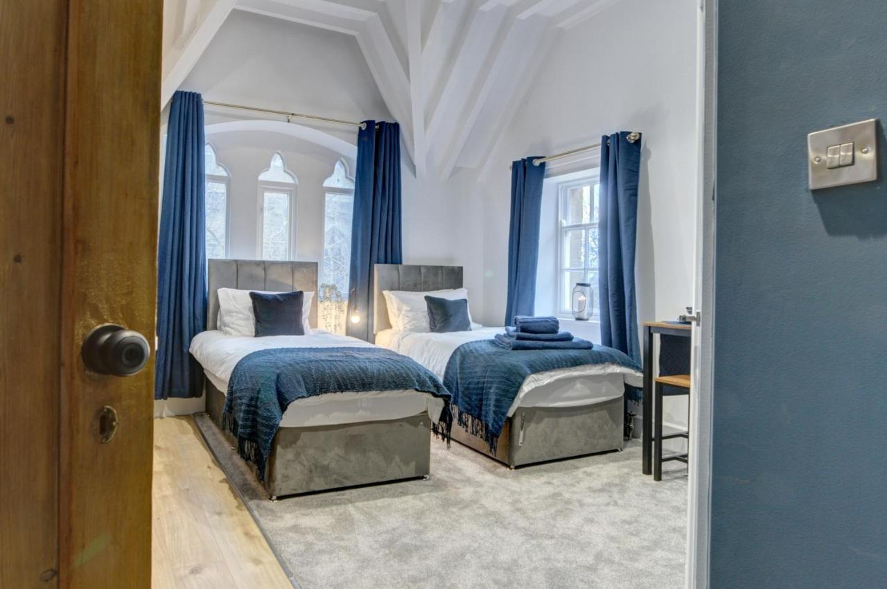 The Old Vicarage - Secure Parking, Fast Wifi, Garden Villa Leeds  Dış mekan fotoğraf