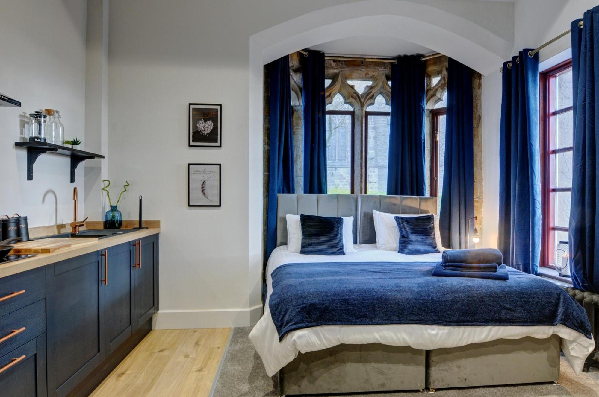 The Old Vicarage - Secure Parking, Fast Wifi, Garden Villa Leeds  Dış mekan fotoğraf