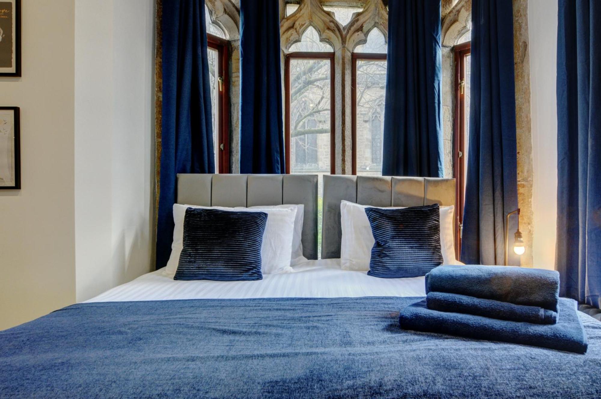 The Old Vicarage - Secure Parking, Fast Wifi, Garden Villa Leeds  Dış mekan fotoğraf
